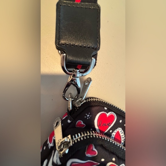 BRIGHTON | Hearts A Flutter utility bag. - Picture 16 of 16